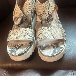 Snakeskin Patterned Women's Sandals